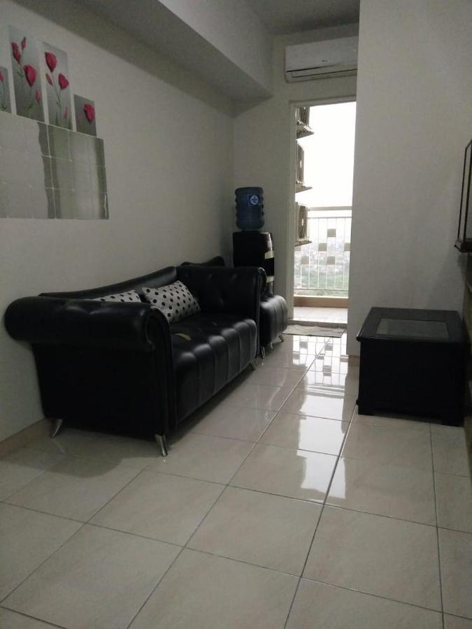 Springlake Apartemen 2BR-Sumarecon-Bekasi, By Bu Johan Bagian luar foto