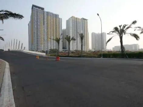 Springlake Apartemen 2BR-Sumarecon-Bekasi, By Bu Johan Bagian luar foto